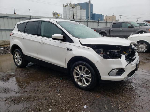 1FMCU0GD6HUC08796 - 2017 FORD ESCAPE SE WHITE photo 4