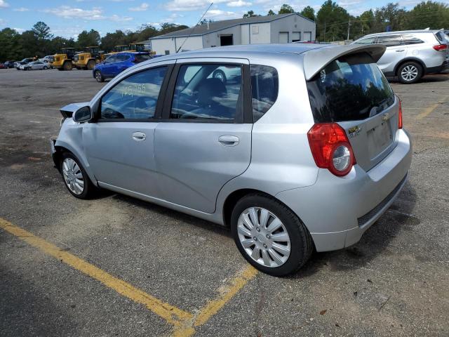 KL1TG6DE2BB126702 - 2011 CHEVROLET AVEO LT SILVER photo 2