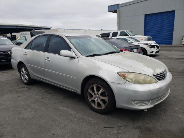 4T1BE30K76U127533 - 2006 TOYOTA CAMRY LE SILVER photo 4