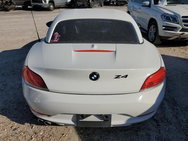 WBALM5C59BE379900 - 2011 BMW Z4 SDRIVE30I WHITE photo 10