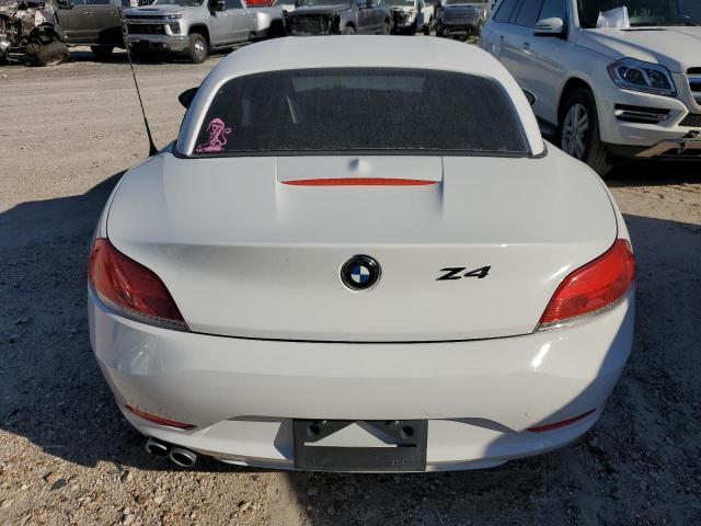 WBALM5C59BE379900 - 2011 BMW Z4 SDRIVE30I WHITE photo 6