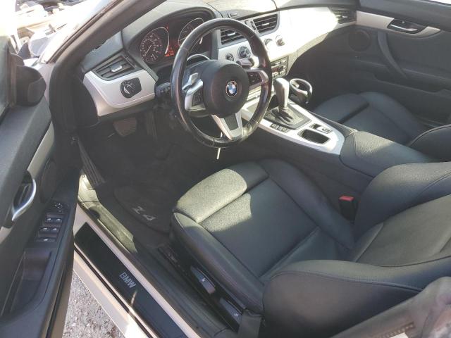 WBALM5C59BE379900 - 2011 BMW Z4 SDRIVE30I WHITE photo 8