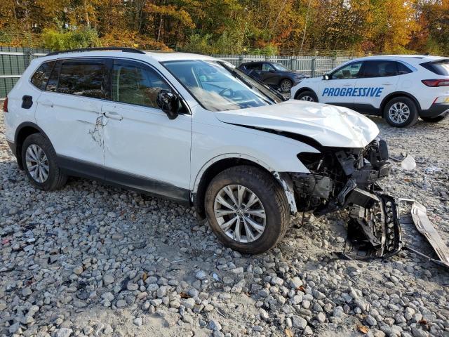 3VV2B7AX9JM019945 - 2018 VOLKSWAGEN TIGUAN SE WHITE photo 4