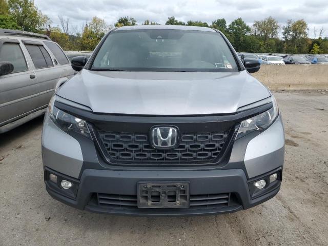 5FNYF8H57LB010143 - 2020 HONDA PASSPORT EXL SILVER photo 5