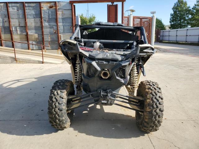 3JBVMAY2XPE000677 - 2023 CAN-AM MAVERICK X DS TURBO TWO TONE photo 4