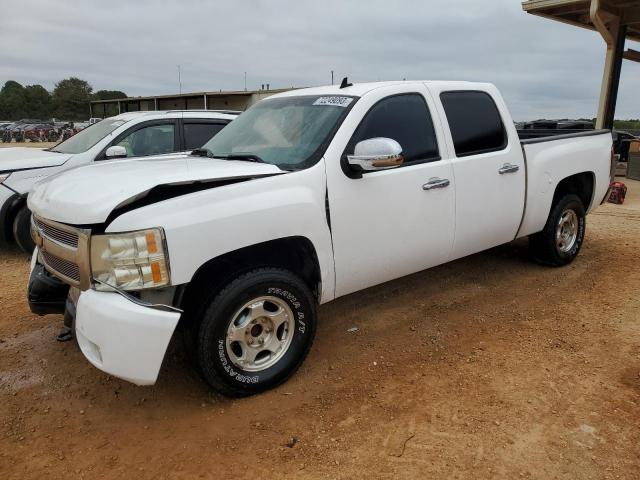 3GCEC13J57G530493 - 2007 CHEVROLET SILVERADO C1500 CREW CAB WHITE photo 1