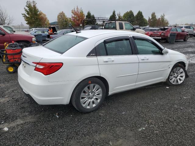 1C3CCBAB1CN317765 - 2012 CHRYSLER 200 LX WHITE photo 3