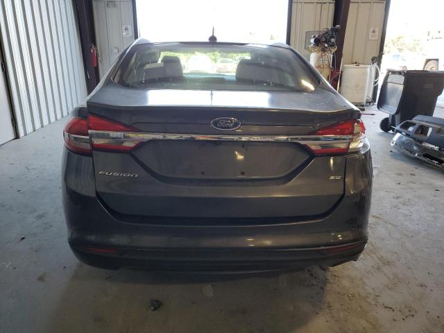 3FA6P0H75HR280376 - 2017 FORD FUSION SE GRAY photo 6