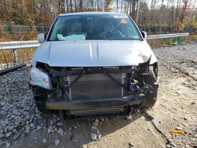 2D4RN3DG1BR700686 - 2011 DODGE GRAND CARA MAINSTREET SILVER photo 5