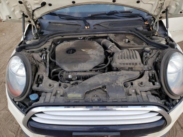 WMWXM5C55F3A57972 - 2015 MINI COOPER BEIGE photo 11