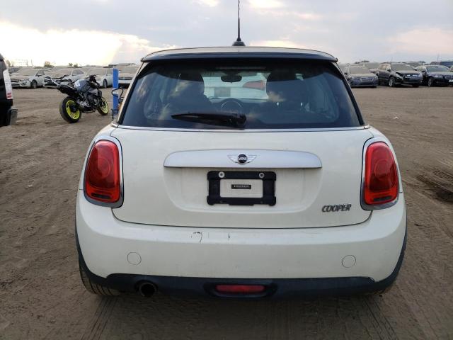 WMWXM5C55F3A57972 - 2015 MINI COOPER BEIGE photo 6