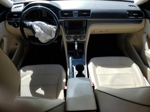 1VWDT7A35HC061149 - 2017 VOLKSWAGEN PASSAT R-LINE Ağ foto 8