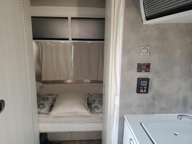 1STHMAC16PJ567613 - 2023 AIRS TRAILER 银色 照片 6