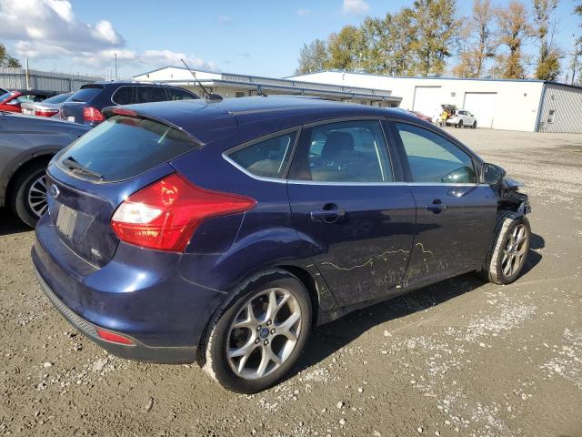 1FAHP3M29CL131352 - 2012 FORD FOCUS SEL BLUE photo 3