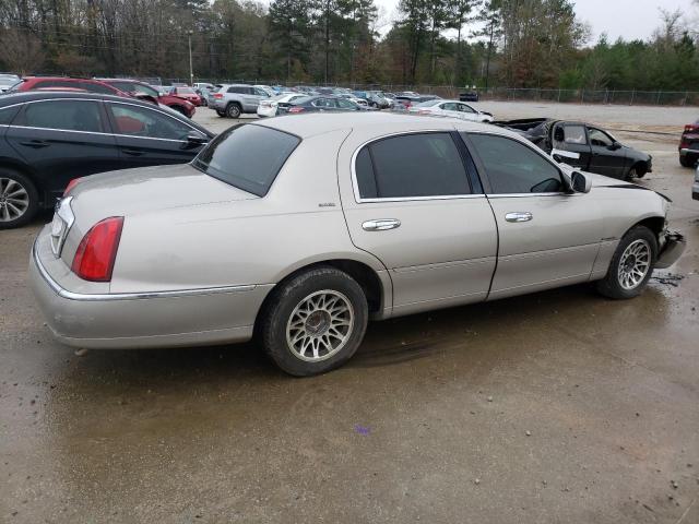 1LNHM81W81Y732187 - 2001 LINCOLN TOWN CAR EXECUTIVE BROWN photo 3