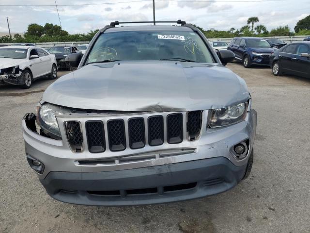 1C4NJCBA3FD131340 - 2015 JEEP COMPASS SPORT SILVER photo 5