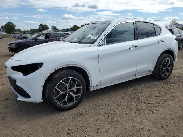 ZASPAKBN8M7D05878 - 2021 ALFA ROMEO STELVIO TI WHITE photo 1