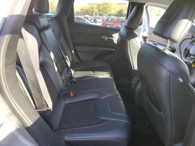 1C4PJMBN7LD612656 - 2020 JEEP CHEROKEE TRAILHAWK SILVER photo 11