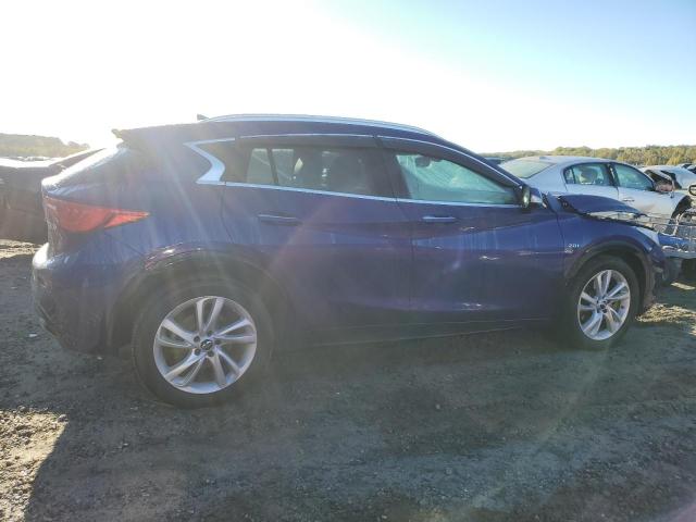 SJKCH5CP8JA043585 - 2018 INFINITI QX30 BASE Lila Foto 3