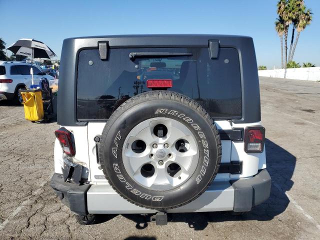 1C4GJWBG0FL607435 - 2015 JEEP WRANGLER SAHARA WHITE photo 6