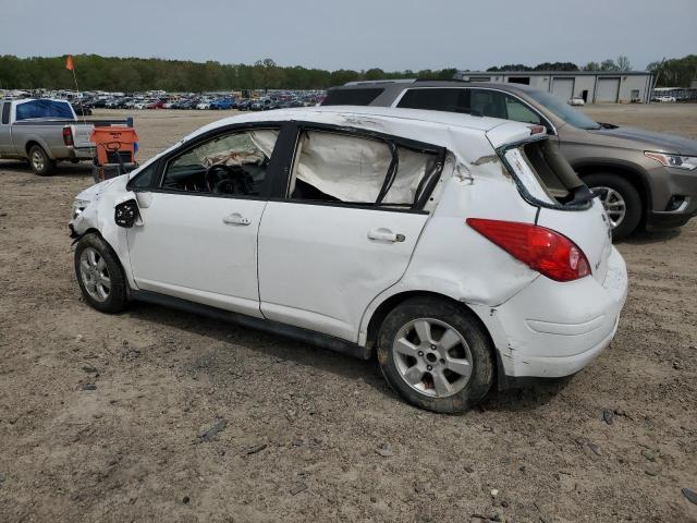 3N1BC13E38L395970 - 2008 NISSAN VERSA S WHITE photo 2