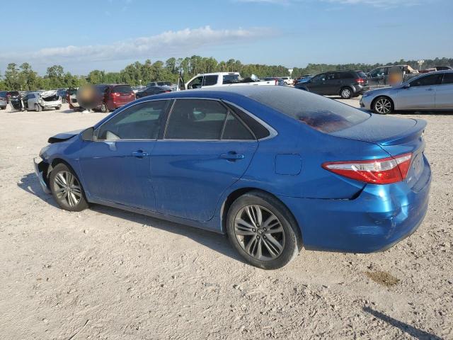 4T1BF1FK5HU679821 - 2017 TOYOTA CAMRY LE BLUE photo 2