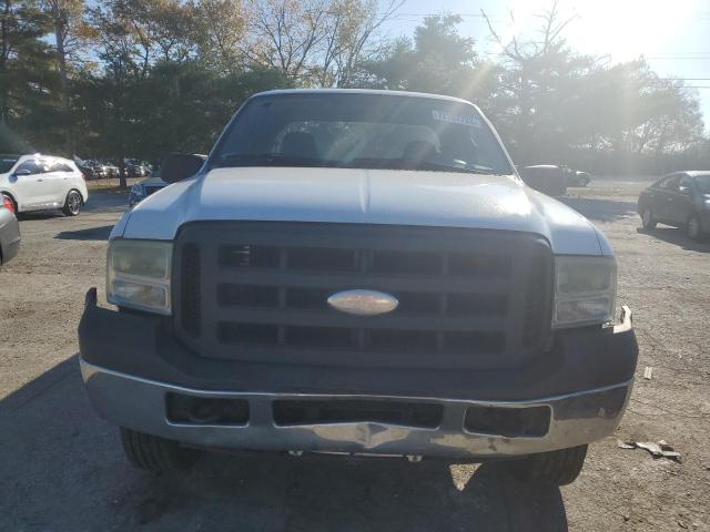 1FTSX21587EA47591 - 2007 FORD F250 SUPER DUTY WHITE photo 5