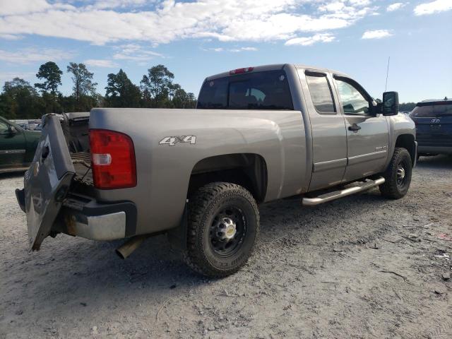 1GCHK29K68E145748 - 2008 CHEVROLET silverado K2500 HEAVY DUTY TAN photo 3