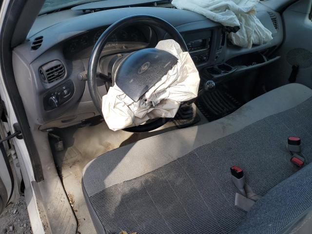 1FTDX1727VKD57245 - 1997 FORD F150 Weiß Foto 8