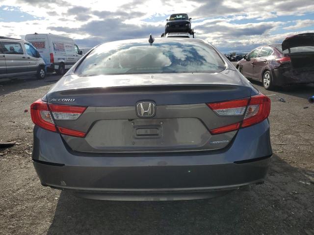 1HGCV3F1XJA003713 - 2018 HONDA ACCORD HYBRID GRAY photo 6