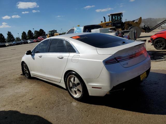 3LN6L2GK7DR801112 - 2013 LINCOLN MKZ WHITE photo 2