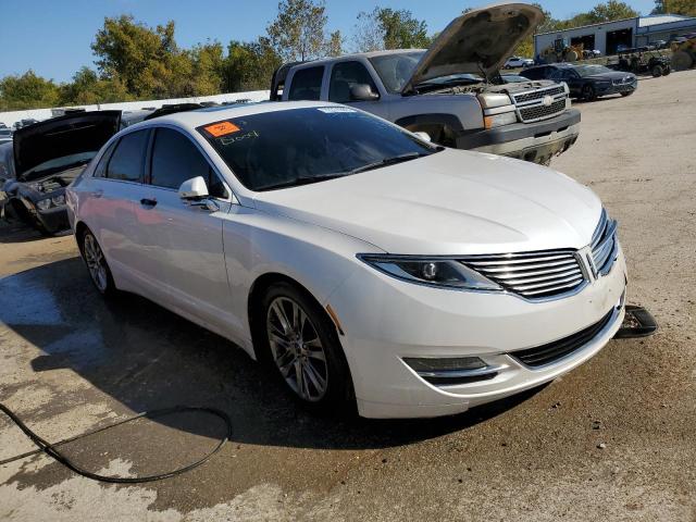 3LN6L2GK7DR801112 - 2013 LINCOLN MKZ WHITE photo 4