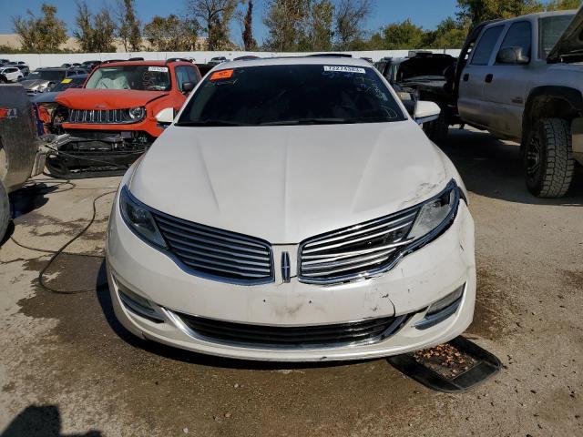 3LN6L2GK7DR801112 - 2013 LINCOLN MKZ WHITE photo 5