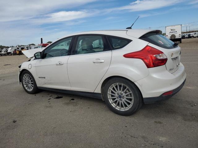 1FADP3R46EL248205 - 2014 FORD FOCUS BEV WHITE photo 2