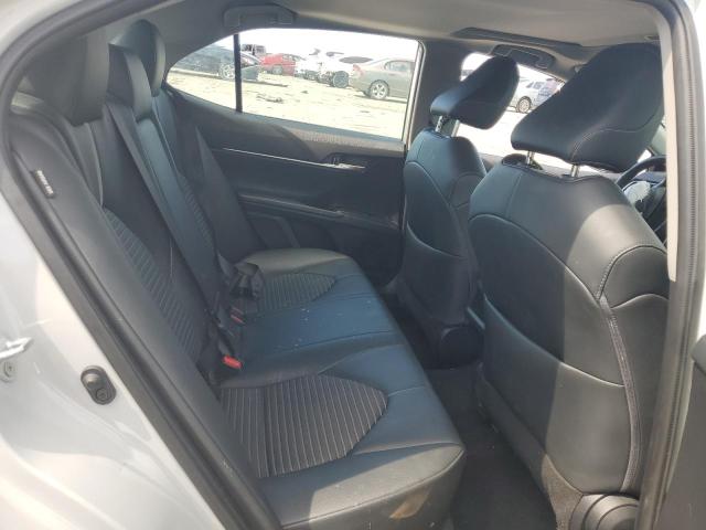 4T1G11AK2PU132080 - 2023 TOYOTA CAMRY SE NIGHT SHADE WHITE photo 10