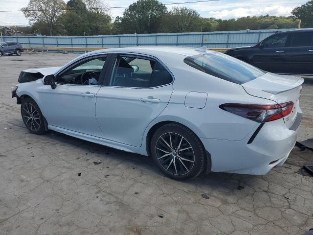 4T1G11AK2PU132080 - 2023 TOYOTA CAMRY SE NIGHT SHADE WHITE photo 2