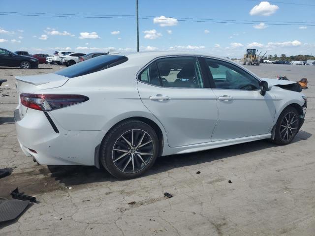 4T1G11AK2PU132080 - 2023 TOYOTA CAMRY SE NIGHT SHADE WHITE photo 3