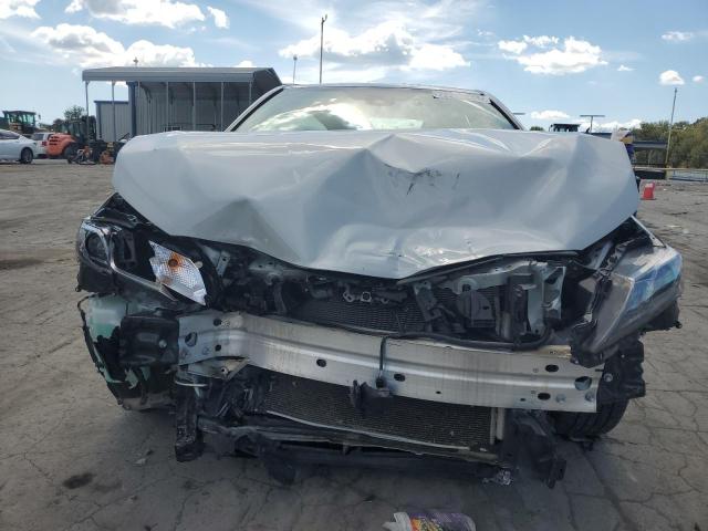 4T1G11AK2PU132080 - 2023 TOYOTA CAMRY SE NIGHT SHADE WHITE photo 5