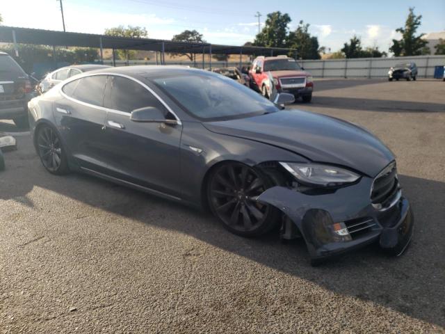 5YJSA1CP2DFP22632 - 2013 TESLA MODEL S Մոխրագույն լուսանկար 4