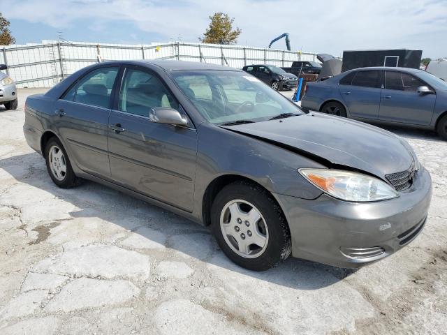 4T1BF32K22U511532 - 2002 TOYOTA CAMRY LE GRAY photo 4