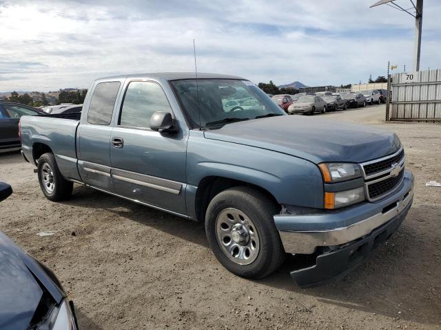1GCEC19V17Z178703 - 2007 CHEVROLET SILVERADO C1500 CLASSIC GRAY photo 4