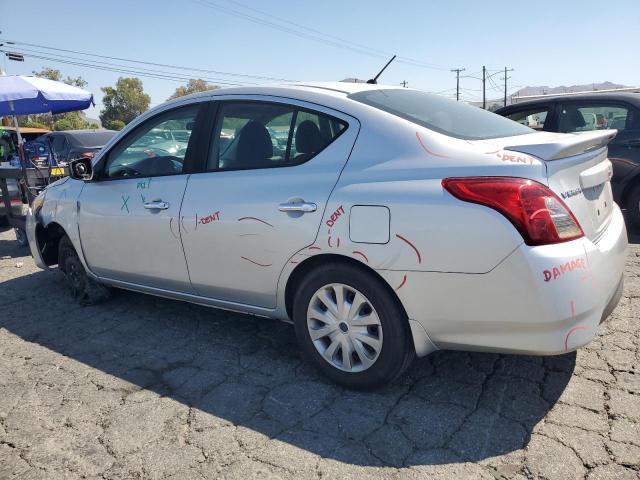 3N1CN7AP5HL870167 - 2017 NISSAN VERSA S SILVER photo 2