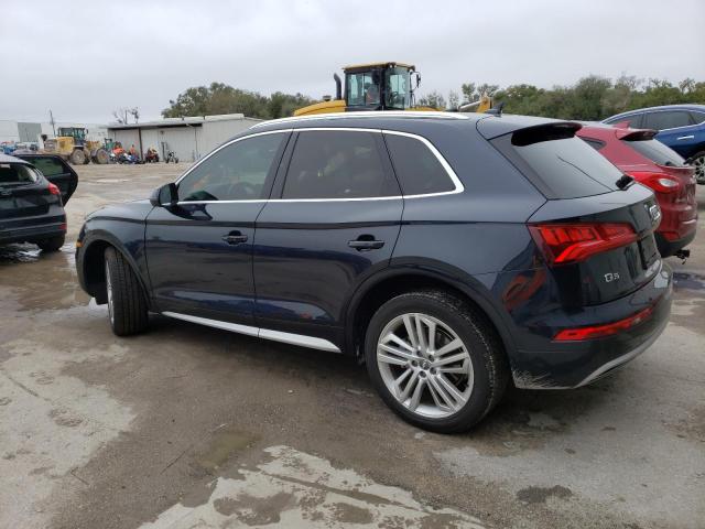 WA1CNBFY0J2152691 - 2018 AUDI Q5 PRESTIGE BLUE photo 2