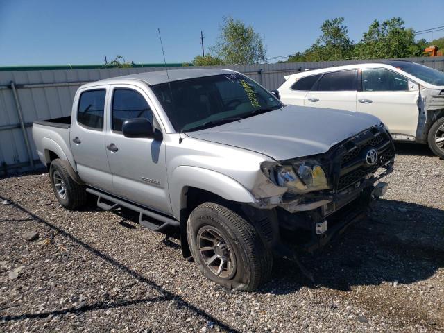 5TFJU4GN3BX009867 - 2011 TOYOTA TACOMA DOUBLE CAB PRERUNNER SILVER photo 4