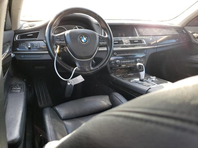 WBAYF4C51DD281530 - 2013 BMW 740 LXI WHITE photo 8