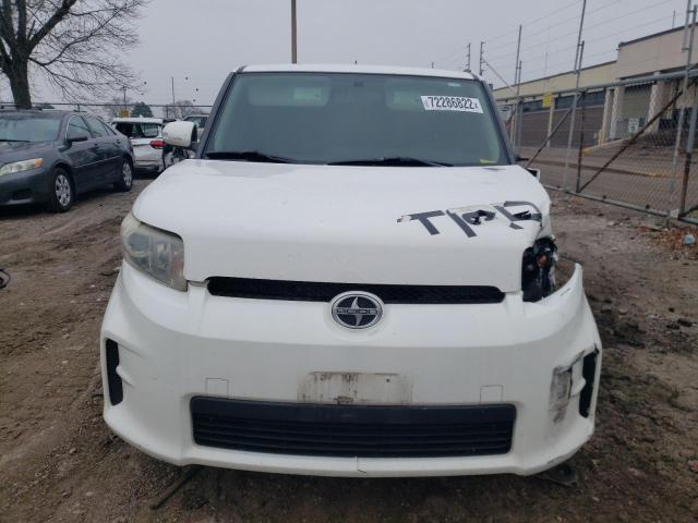 JTLZE4FEXCJ020259 - 2012 TOYOTA SCION XB Weiß Foto 5