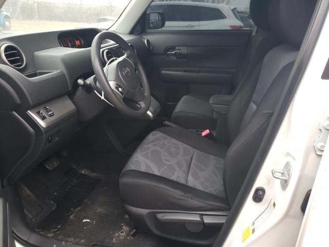 JTLZE4FEXCJ020259 - 2012 TOYOTA SCION XB Weiß Foto 7