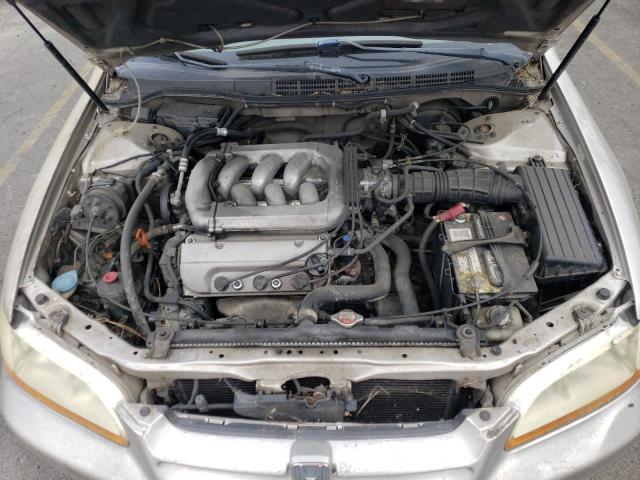 1HGCG1654XA004043 - 1999 HONDA ACCORD EX SILVER photo 11