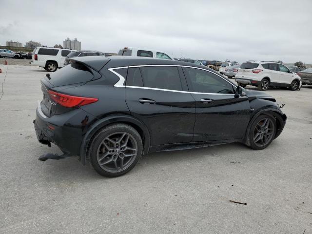 SJKCH5CP5JA049683 - 2018 INFINITI QX30 BASE BLACK photo 3