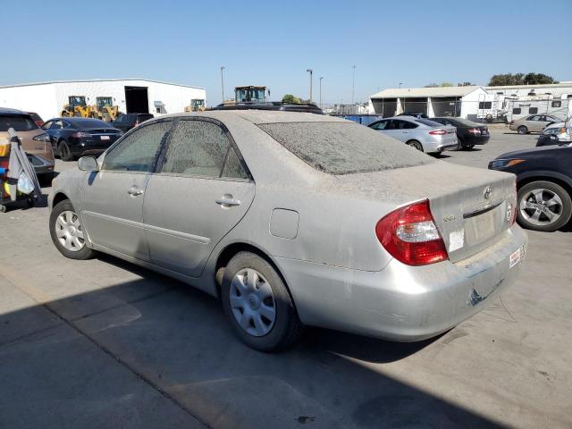 4T1BE32K84U918650 - 2004 TOYOTA CAMRY LE SILVER photo 2